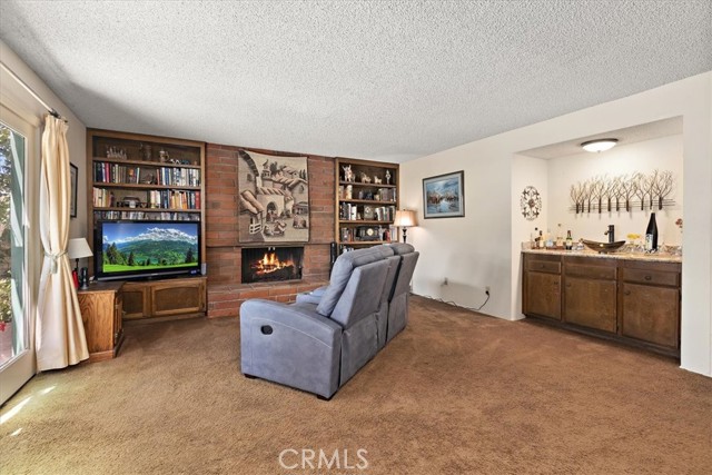 Detail Gallery Image 13 of 35 For 860 Emerson St, Upland,  CA 91784 - 4 Beds | 3 Baths