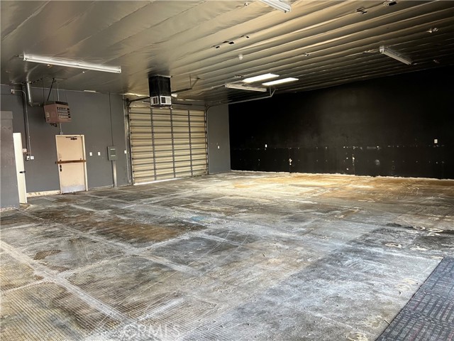 10178 I Avenue, Hesperia, California 92345, ,Commercial Lease,For Rent,10178 I Avenue,CRHD23051762