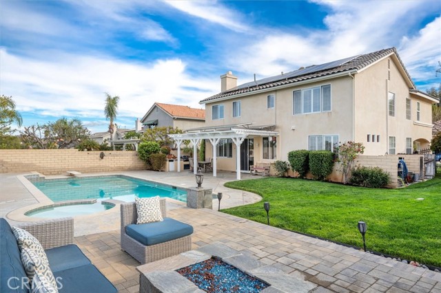 20104 Gina Court, Saugus CA: https://media.crmls.org/medias/af5b75bd-e96c-4384-abf4-74528c686cff.jpg