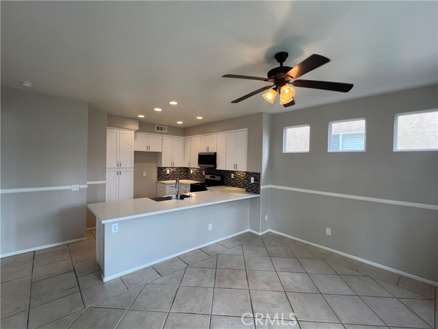 Detail Gallery Image 11 of 57 For 32492 Galatina St, Temecula,  CA 92592 - 3 Beds | 2/1 Baths