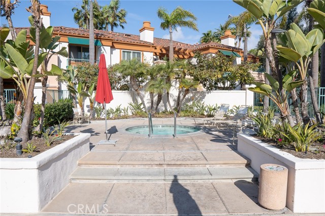 Detail Gallery Image 37 of 44 For 188 Villa Point Drive, Newport Beach,  CA 92660 - 1 Beds | 1 Baths