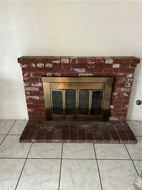 1144 N Glenwood Ave, Rialto CA: https://media.crmls.org/medias/af5c9c9d-ac30-4253-a4ef-1de8efbb0dac.jpg