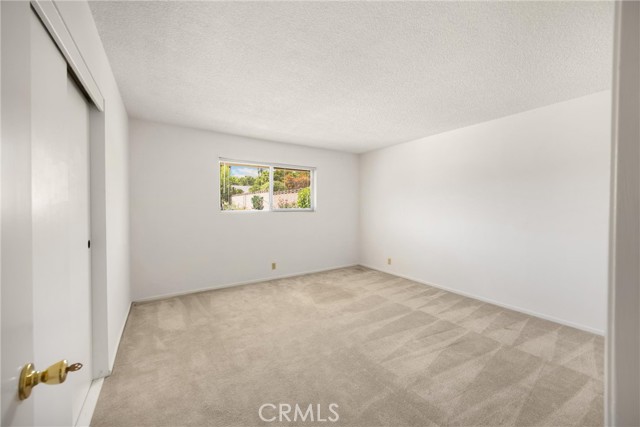 1753 N Albright Avenue, Upland CA: https://media.crmls.org/medias/af5d7960-0b70-423b-ad12-58fd26ecf6a9.jpg