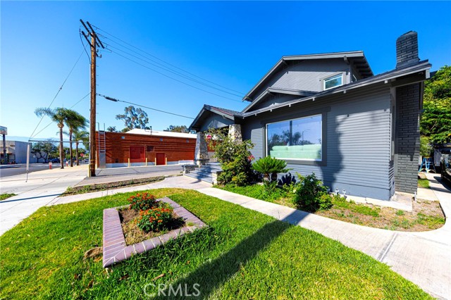 Image 20 of 21 For 615 Victoria Avenue
