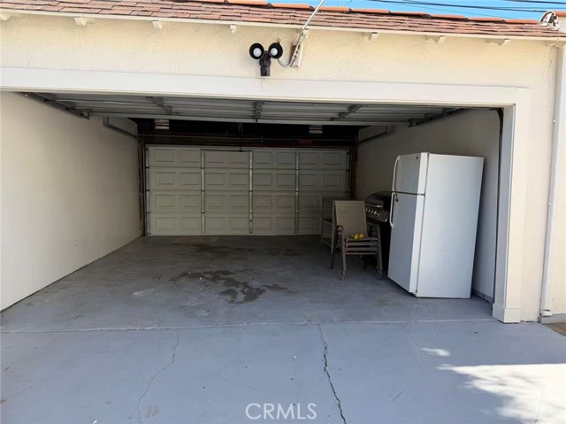 Detail Gallery Image 18 of 20 For 113 N Doheny, Beverly Hills,  CA 90211 - 4 Beds | 2/1 Baths