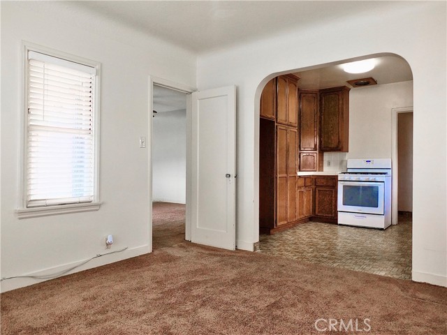 10505 Artesia Blvd., Bellflower CA: https://media.crmls.org/medias/af5e7fc4-7ba3-4fae-91e9-0fb618f3695e.jpg