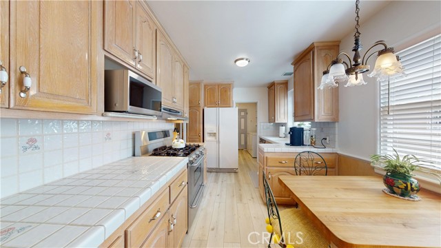 13322 Valleyheart N Drive, Sherman Oaks CA: https://media.crmls.org/medias/af5eae22-3894-46f3-84f4-6413c6894da5.jpg