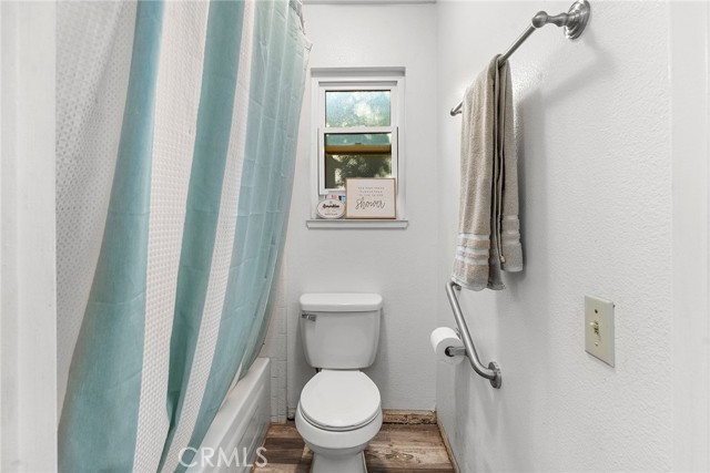 Detail Gallery Image 27 of 39 For 305 Bordeaux Ct a,  Chico,  CA 95973 - 3 Beds | 2 Baths