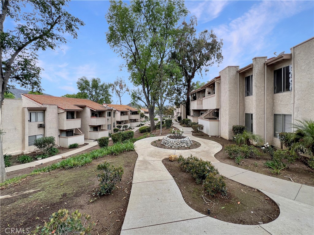 5800 Kanan Road #174