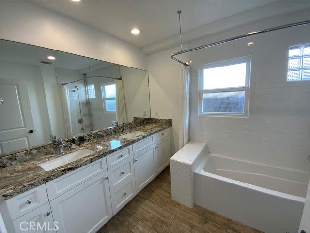 Detail Gallery Image 15 of 21 For 2137 Channel Rd, Newport Beach,  CA 92661 - 4 Beds | 2/1 Baths