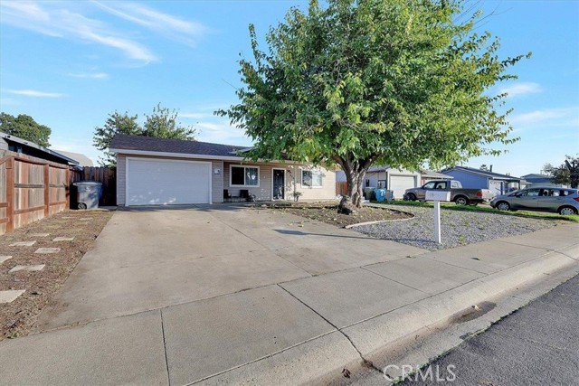 Detail Gallery Image 2 of 32 For 4429 Martel Dr, Olivehurst,  CA 95961 - 3 Beds | 2 Baths