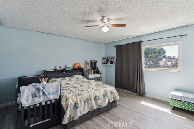 418 N Berlyn Avenue, Ontario CA: https://media.crmls.org/medias/af601854-5a92-4b7f-aed5-e4b95cbb0c36.jpg