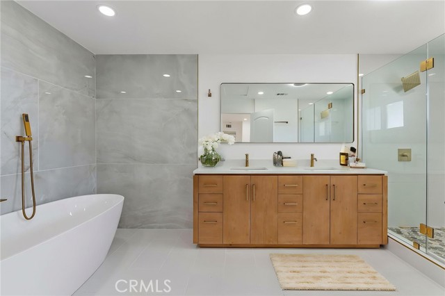 Image 39 of 74 For 19617 Enslow Drive