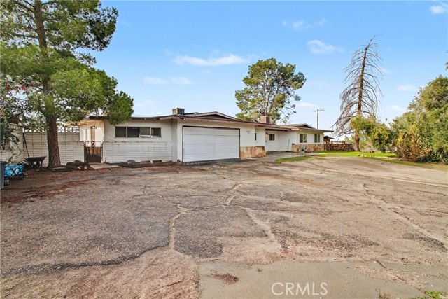 Detail Gallery Image 2 of 27 For 14798 Keota Rd, Apple Valley,  CA 92307 - 4 Beds | 2 Baths