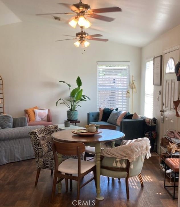 Breakfast nook