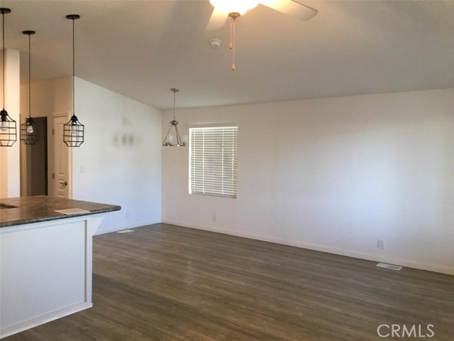 Detail Gallery Image 15 of 56 For 43531 Acacia Ave #10,  Hemet,  CA 92544 - 2 Beds | 2 Baths