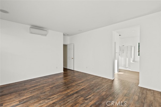 Detail Gallery Image 36 of 43 For 19914 via Joyce Dr, Saugus,  CA 91350 - 3 Beds | 2 Baths