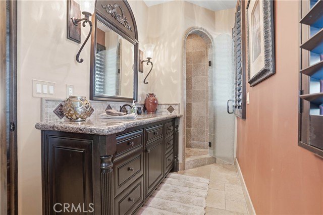 Detail Gallery Image 13 of 75 For 34965 via Del Ponte, Temecula,  CA 92592 - 3 Beds | 3/1 Baths