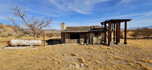 Detail Gallery Image 3 of 25 For 11726 Jasper Ave, Lucerne Valley,  CA 92356 - 1 Beds | 1 Baths