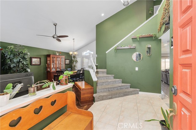 Detail Gallery Image 2 of 19 For 30318 Deer Meadow, Temecula,  CA 92591 - 4 Beds | 3 Baths