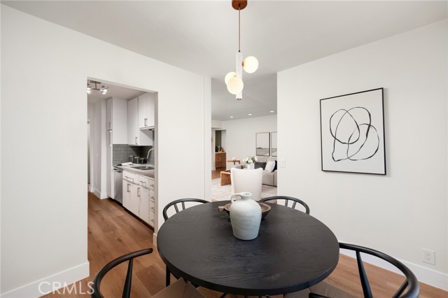 Detail Gallery Image 11 of 35 For 1010 Palm Ave #207,  West Hollywood,  CA 90069 - 2 Beds | 2 Baths