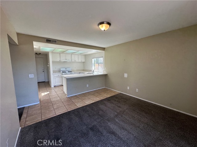 Detail Gallery Image 12 of 51 For 1155 W Victoria St, Rialto,  CA 92376 - 3 Beds | 2/1 Baths