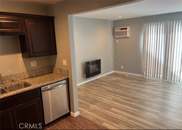 11572 Braddock Drive, Culver City CA: https://media.crmls.org/medias/af67ee40-6e4b-4100-ad66-86e52169d52e.jpg