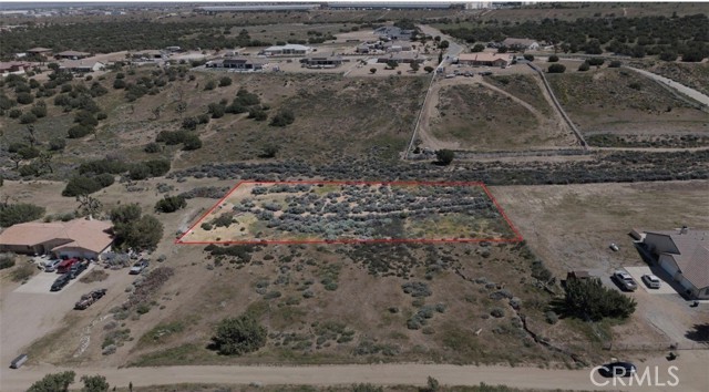 Detail Gallery Image 5 of 9 For 32 Verbena Rd, Oak Hills,  CA 92344 - – Beds | – Baths