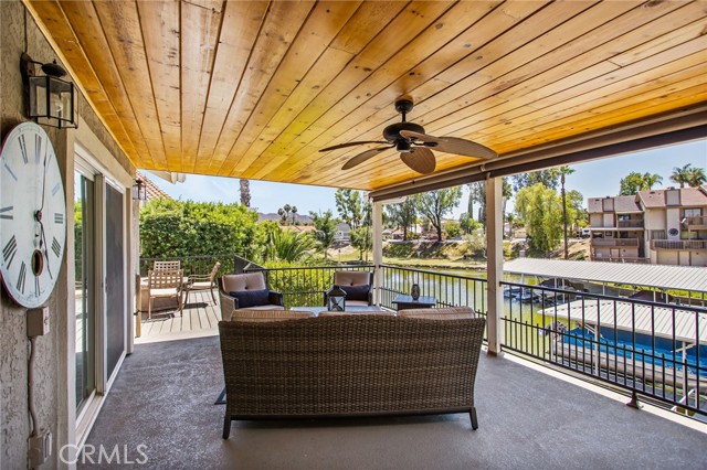 30201 Spray Drive, Canyon Lake CA: https://media.crmls.org/medias/af691fe7-e346-4fcc-9fd7-a92c3f08499f.jpg