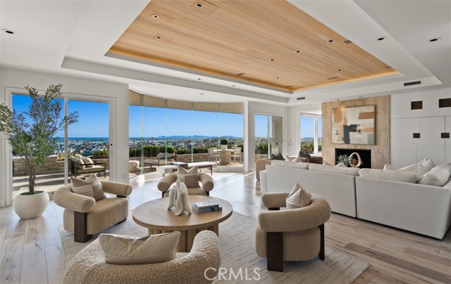 Detail Gallery Image 15 of 60 For 1535 Dolphin Terrace, Corona Del Mar,  CA 92625 - 3 Beds | 3/1 Baths