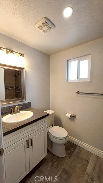 Detail Gallery Image 30 of 35 For 8649 Cantaloupe Ave, Panorama City,  CA 91402 - 3 Beds | 3 Baths