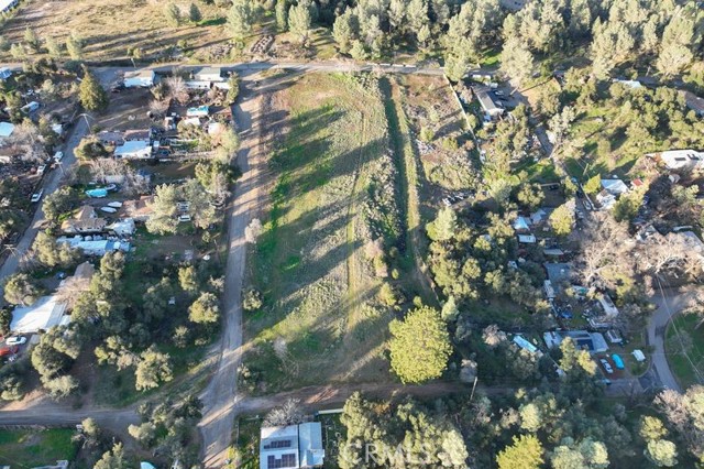 Detail Gallery Image 7 of 11 For 3150 Ciwa, Clearlake,  CA 95422 - – Beds | – Baths