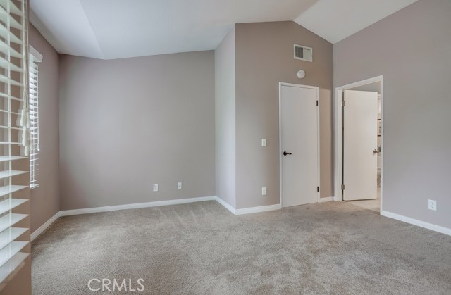 253 Gallery Way, Tustin CA: https://media.crmls.org/medias/af6cbf0a-cd85-462c-8853-0ba7419c3b5b.jpg