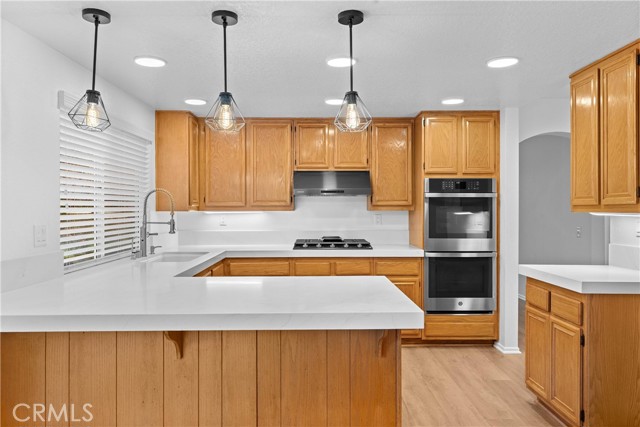 Detail Gallery Image 9 of 27 For 28082 Somerset, Mission Viejo,  CA 92692 - 4 Beds | 2/1 Baths