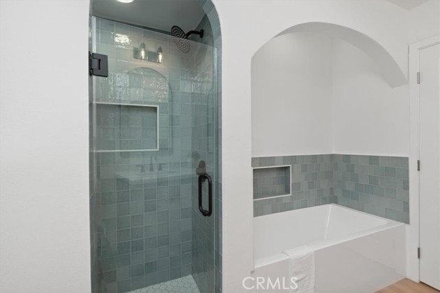 Detail Gallery Image 20 of 35 For 3905 Roxton Ave, Los Angeles,  CA 90008 - 3 Beds | 2 Baths