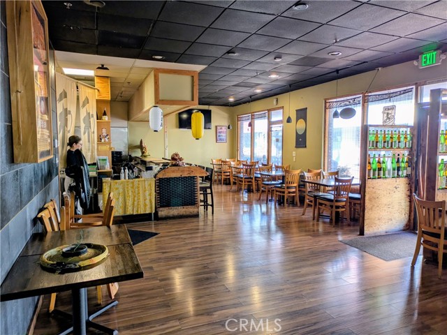  Commercial for Sale in Encino, California
