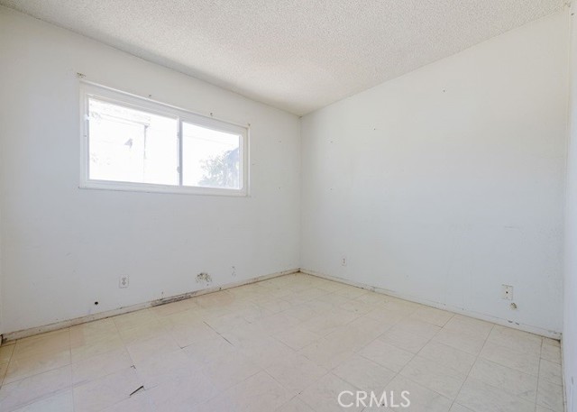 72376 Sunnyslope Drive, 29 Palms CA: https://media.crmls.org/medias/af6f6e98-eaa0-4203-81ef-8b01baad026f.jpg