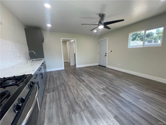 Detail Gallery Image 2 of 7 For 2155 Summit Ave, Altadena,  CA 91001 - 1 Beds | 1 Baths