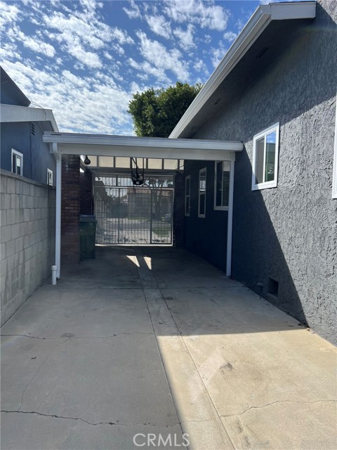 Detail Gallery Image 44 of 53 For 1919 W 82nd St, Los Angeles,  CA 90047 - 3 Beds | 2/1 Baths