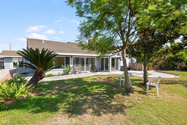 3241 Belle River Drive, Hacienda Heights CA: https://media.crmls.org/medias/af708800-1a69-4bae-b691-4c263e9ccbb5.jpg