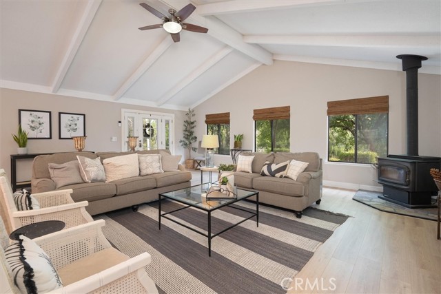 29280 Glacier Drive, Coarsegold CA: https://media.crmls.org/medias/af716b76-bf2a-404e-9058-93eb40130893.jpg