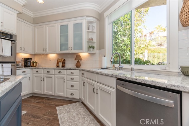 Image 21 of 55 For 2 Alamitos  