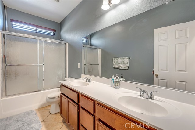 Detail Gallery Image 37 of 45 For 15356 Thistle St, Fontana,  CA 92336 - 5 Beds | 3 Baths