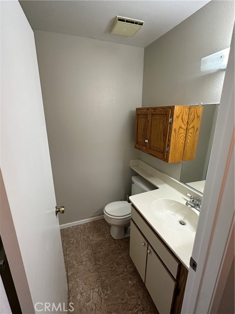 Detail Gallery Image 10 of 23 For 3860 W Jacinto View, Banning,  CA 92220 - 2 Beds | 2 Baths