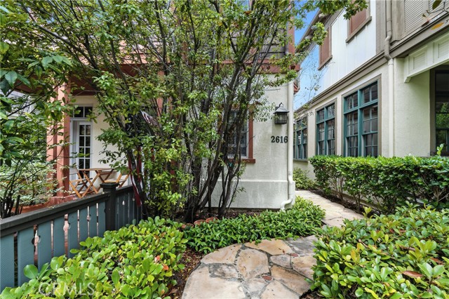 Detail Gallery Image 6 of 54 For 2616 Bungalow Pl, Corona Del Mar,  CA 92625 - 2 Beds | 2/1 Baths