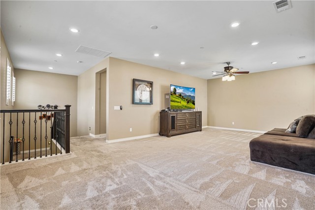 Detail Gallery Image 25 of 75 For 13782 Sweet Ave, Riverside,  CA 92503 - 5 Beds | 3/1 Baths