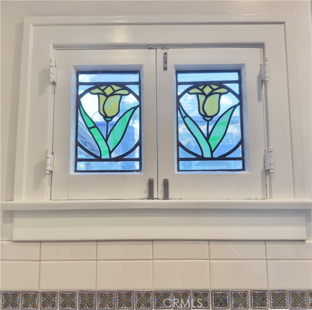 Detail Gallery Image 12 of 38 For 162 Sunset Terrace, Laguna Beach,  CA 92651 - 4 Beds | 2 Baths