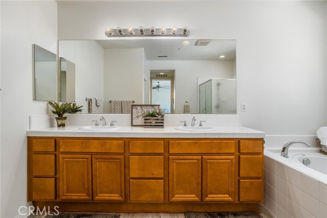 Detail Gallery Image 27 of 35 For 28948 Easton Ln, Highland,  CA 92346 - 3 Beds | 2/1 Baths