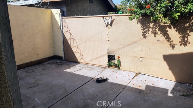 Detail Gallery Image 28 of 37 For 8915 Mckinley, Los Angeles,  CA 90002 - 2 Beds | 1 Baths