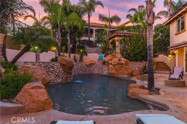 Detail Gallery Image 3 of 69 For 22088 Mustang Ct, Canyon Lake,  CA 92587 - 5 Beds | 4 Baths